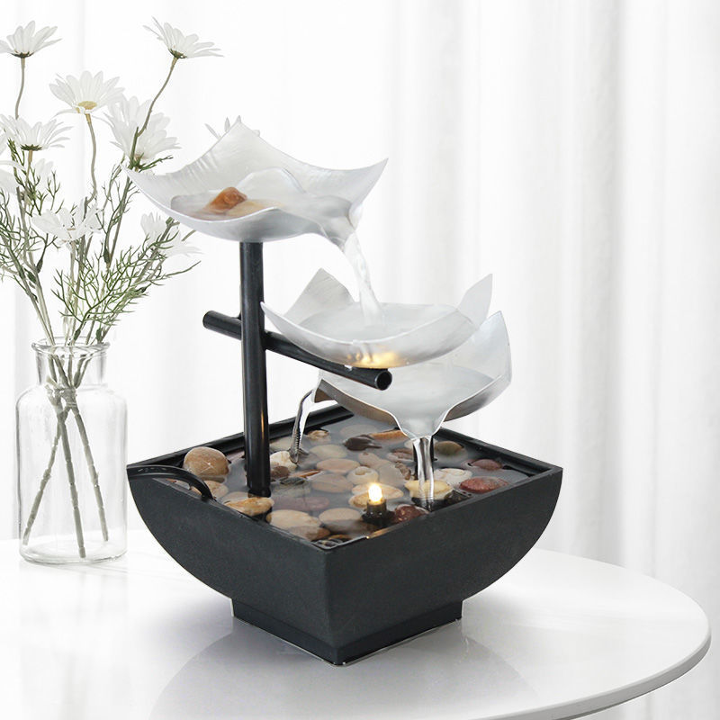 Elegant Home Decor Ornament